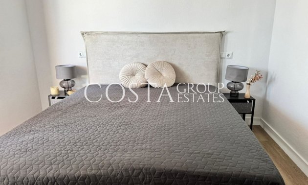 Resale - Apartments -
Torrevieja - Torrevieja Centro