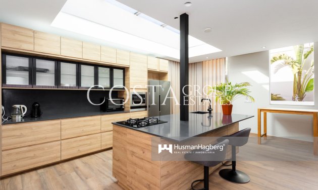 Herverkoop - Villa -
Benijofar