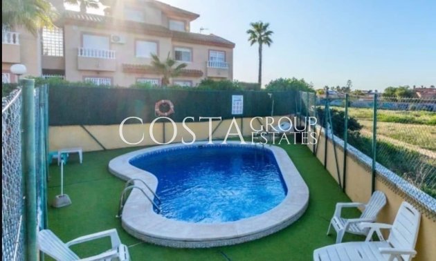 Resale - House -
Torrevieja - Torrevieja Centro