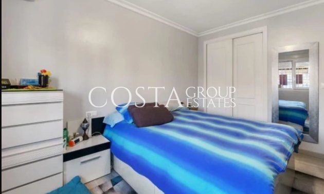 Resale - House -
Torrevieja - Torrevieja Centro