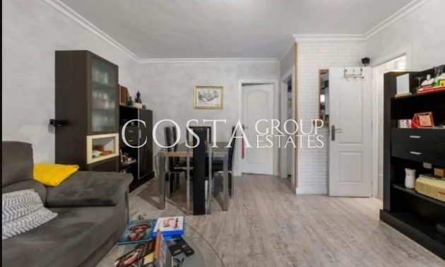 Resale - House -
Torrevieja - Torrevieja Centro