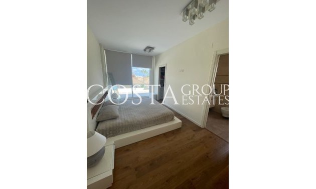 Herverkoop - Villa -
Bigastro