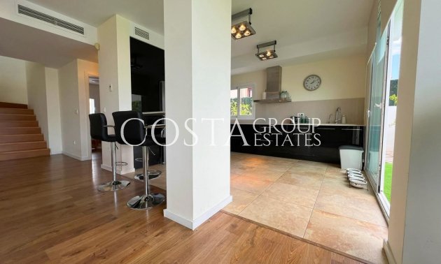 Herverkoop - Villa -
Bigastro