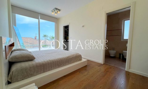 Herverkoop - Villa -
Bigastro