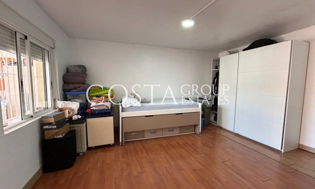 Resale - House -
Torrevieja - Torrevieja Centro