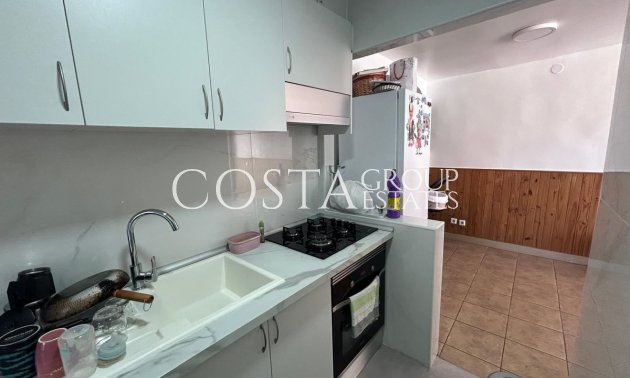 Resale - House -
Torrevieja - Torrevieja Centro