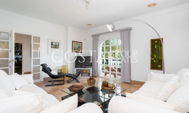 Resale - Villa -
Torrevieja - Torrevieja Centro