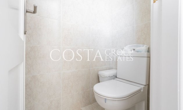 Resale - Villa -
Torrevieja - Torrevieja Centro