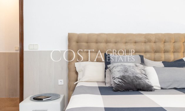 Resale - Villa -
Torrevieja - Torrevieja Centro