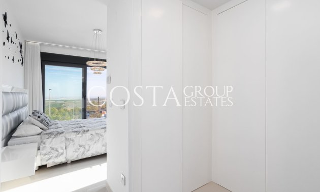 Resale - Villa -
San Miguel de Salinas - San Miguel de Salinas Centro