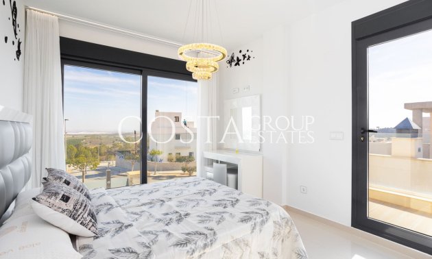 Resale - Villa -
San Miguel de Salinas - San Miguel de Salinas Centro