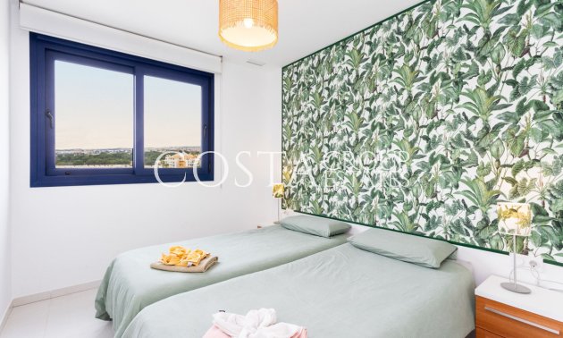 Herverkoop - Apartments -
Orihuela - Punta Prima