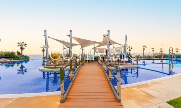 Herverkoop - Apartments -
Orihuela - Punta Prima