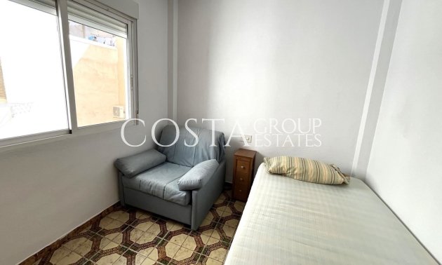 Resale - Apartments -
Alicante City - Alicante City Centro