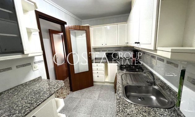 Resale - Apartments -
Alicante City - Alicante City Centro