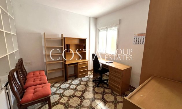 Resale - Apartments -
Alicante City - Alicante City Centro