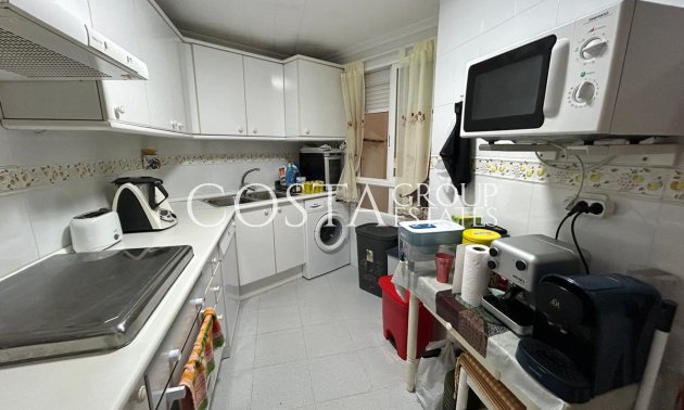 Resale - Apartments -
Alicante City - Alicante City Centro