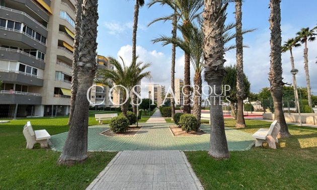 Resale - Apartments -
Alicante City - Alicante City Centro