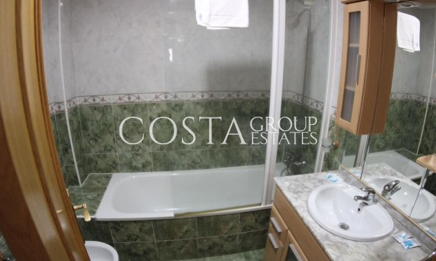 Resale - Apartments -
Torrevieja - Torrevieja Centro