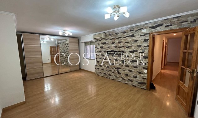 Resale - Apartments -
Alicante City - Alicante City Centro