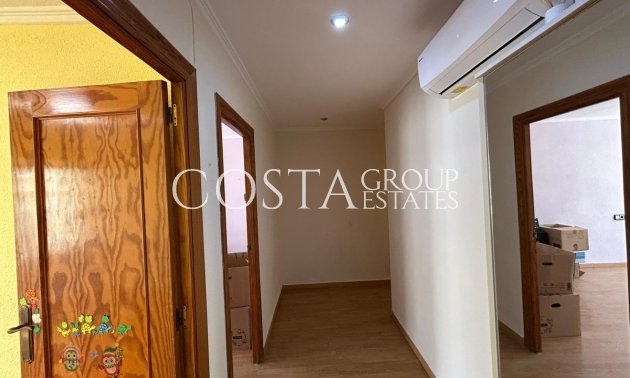 Resale - Apartments -
Alicante City - Alicante City Centro