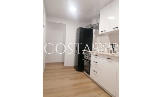 Resale - Apartments -
Alicante City - Alicante City Centro