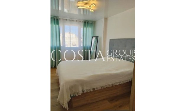 Resale - Apartments -
Alicante City - Alicante City Centro