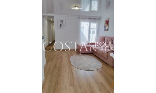 Resale - Apartments -
Alicante City - Alicante City Centro