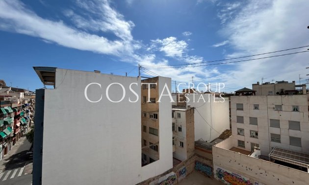 Resale - Apartments -
Alicante City - Alicante City Centro