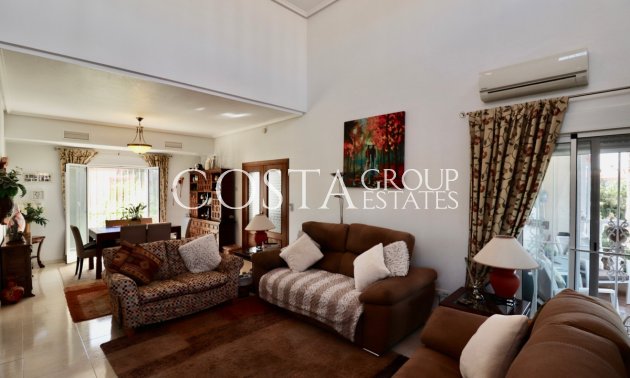 Resale - Villa -
Catral - Catral Centro