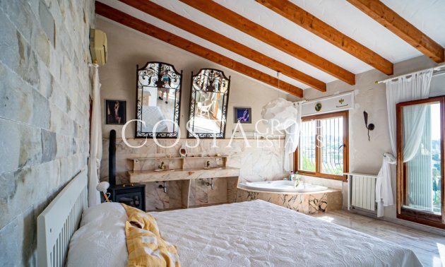 Resale - Villa -
Benissa - Benissa Centro