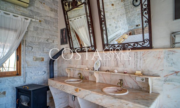 Resale - Villa -
Benissa - Benissa Centro