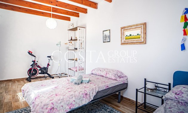 Resale - Villa -
Benissa - Benissa Centro