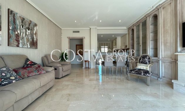 Resale - Apartments -
Orihuela - Orihuela Costa