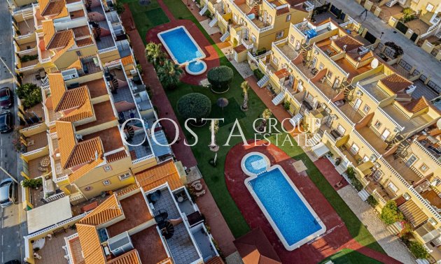 Resale - Apartments -
Orihuela - La Zenia