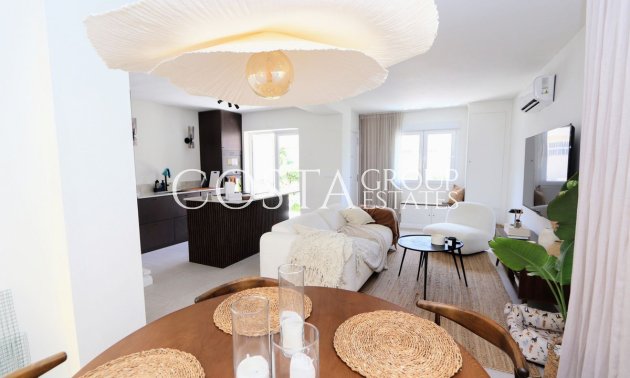 Resale - Villa -
Orihuela - Los Altos