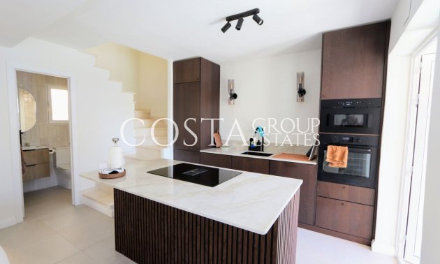 Resale - Villa -
Orihuela - Los Altos