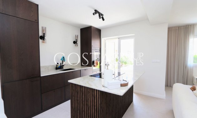 Resale - Villa -
Orihuela - Los Altos