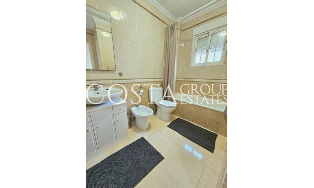 Resale - Villa -
Orihuela - Lomas de Cabo Roig