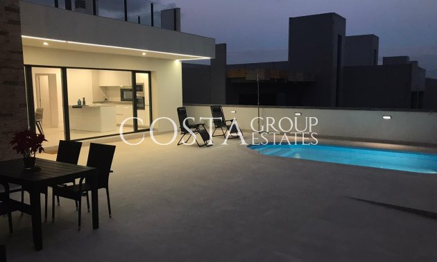 Nowy budynek - Willa -
Fuente Álamo - Fuente Alamo