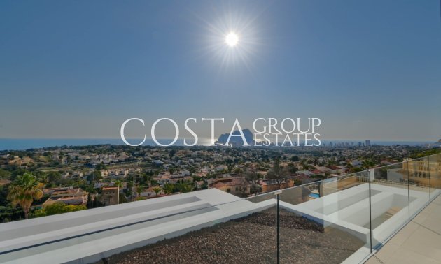 Nowy budynek - Willa -
Calpe