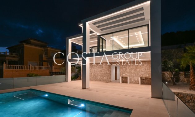 Nowy budynek - Willa -
Calpe