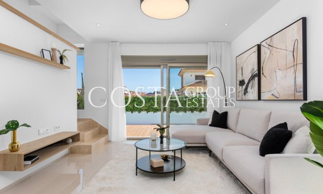 Nowy budynek - Willa -
Los Alcazares - Los Alcázares