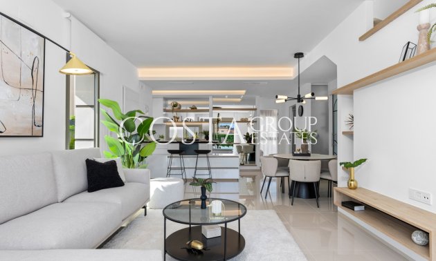 Nowy budynek - Willa -
Los Alcazares - Los Alcázares