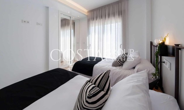 Nowy budynek - Willa -
Los Alcazares - Los Alcázares