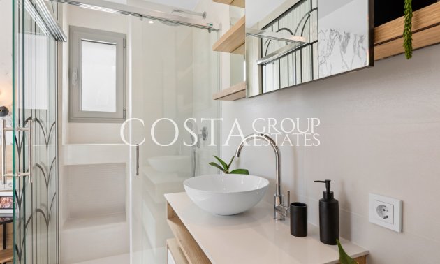 Nowy budynek - Willa -
Los Alcazares - Los Alcázares