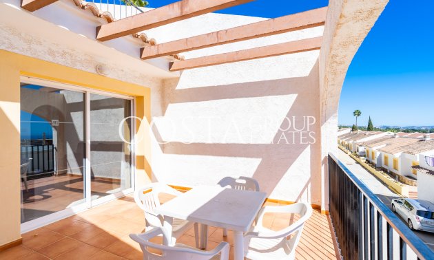 Neue Gebäude - low-bungalow -
Calpe