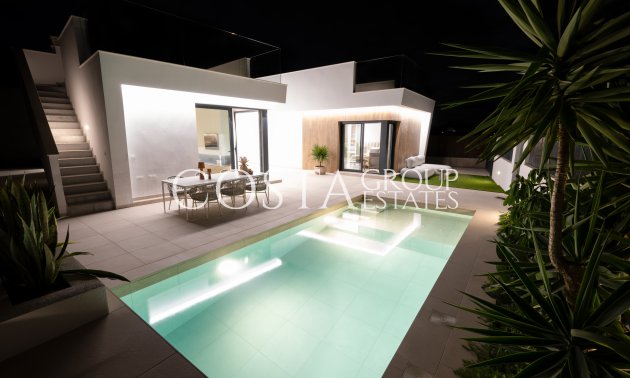 Nieuwbouw Woningen - Villa -
Altaona Golf & Country Village
