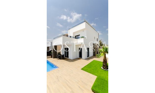 Neue Gebäude - detached -
Orihuela