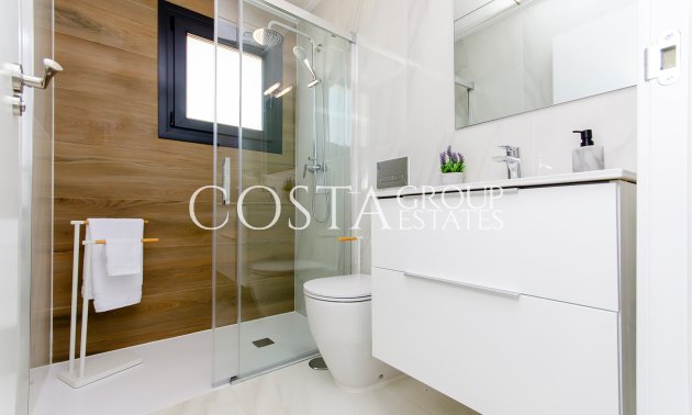 Nowy budynek - Willa -
Orihuela Costa